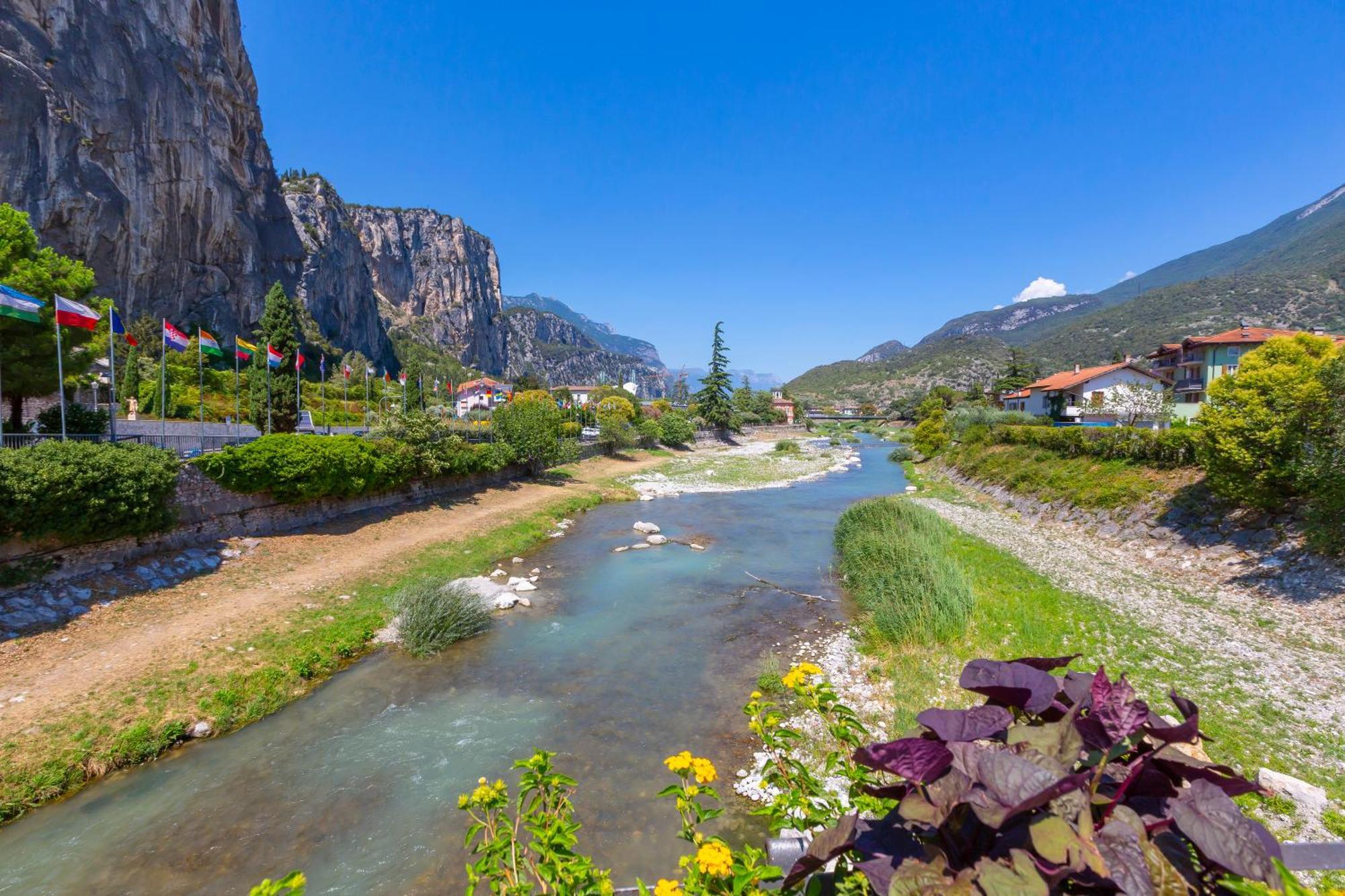 Appartamento Miorelli Torbole Sul Garda Dış mekan fotoğraf